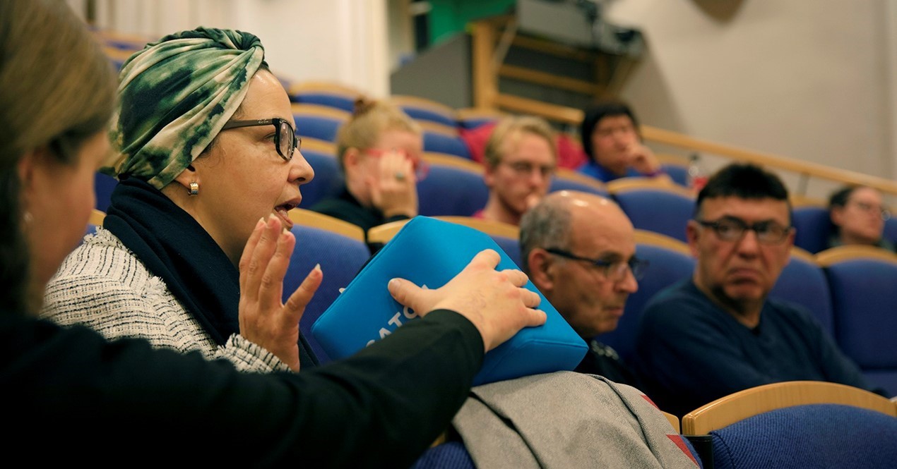 Bilde av engasjerte deltakere